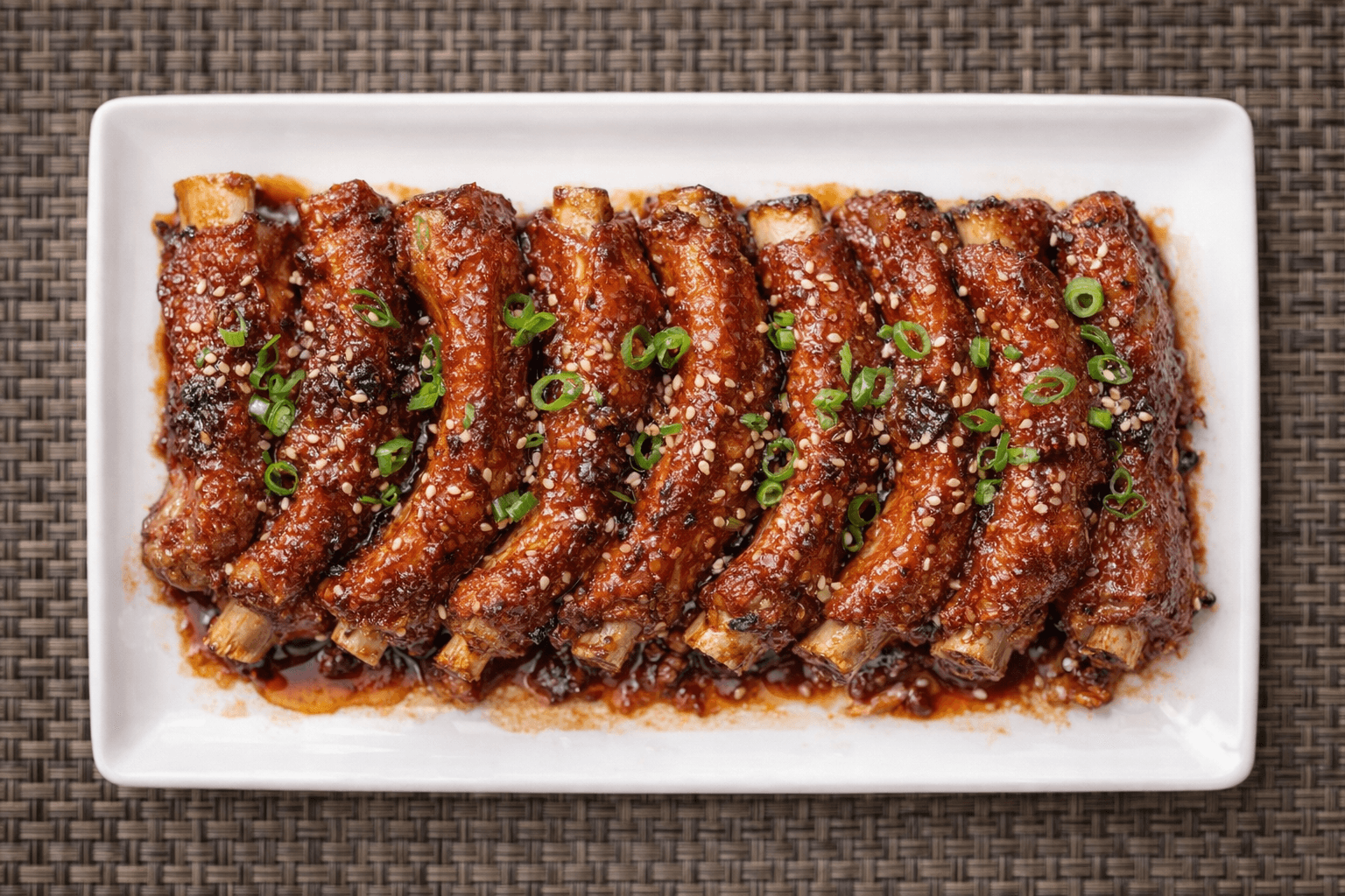 [초간단] 온 가족이 환장하는 단짠단짠 밥도둑! 백종원 레시피 뺨치는 '간장 등갈비' 황금 레시피