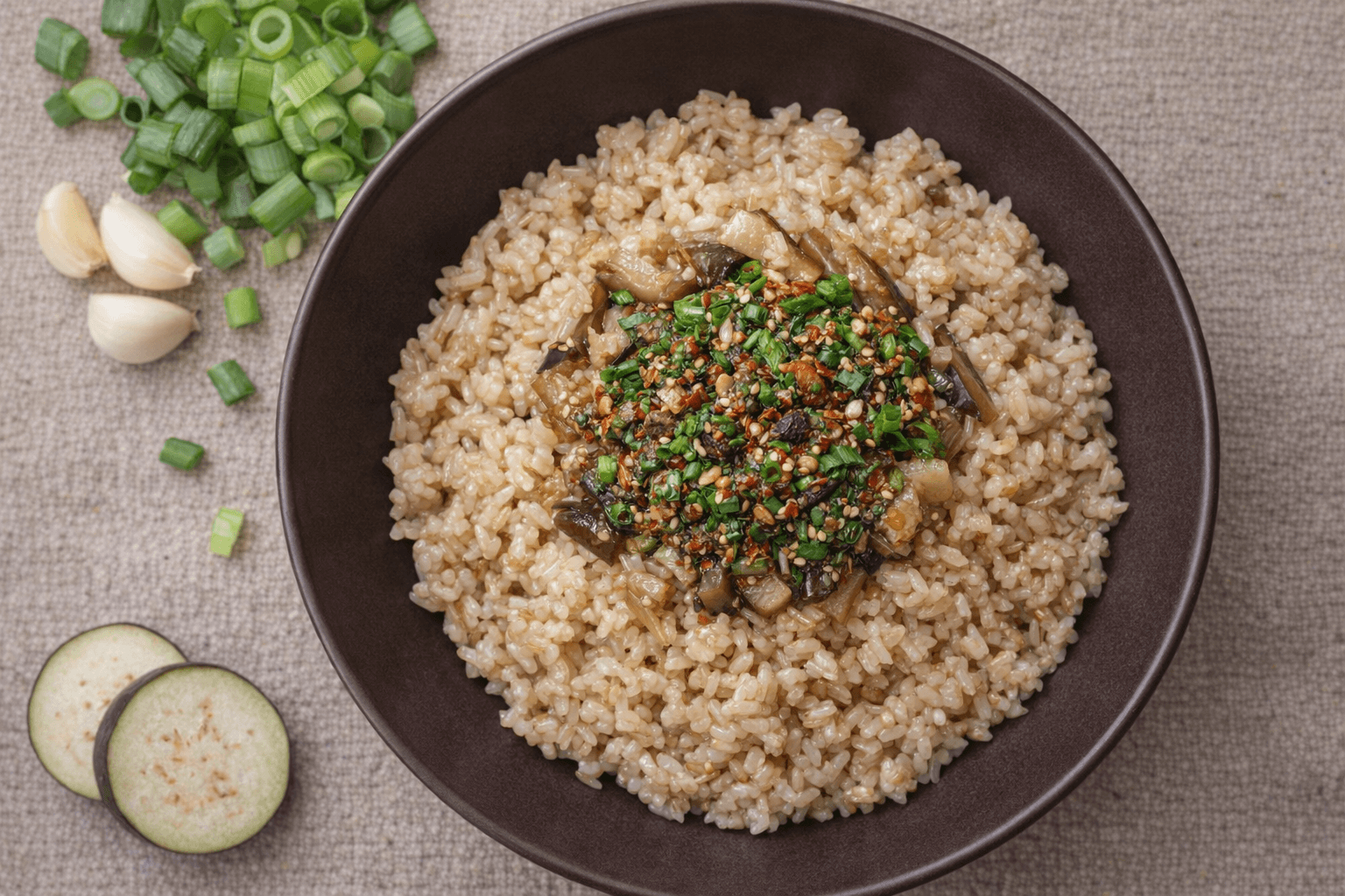 먹음직스러운 가지밥과 비빔 양념장