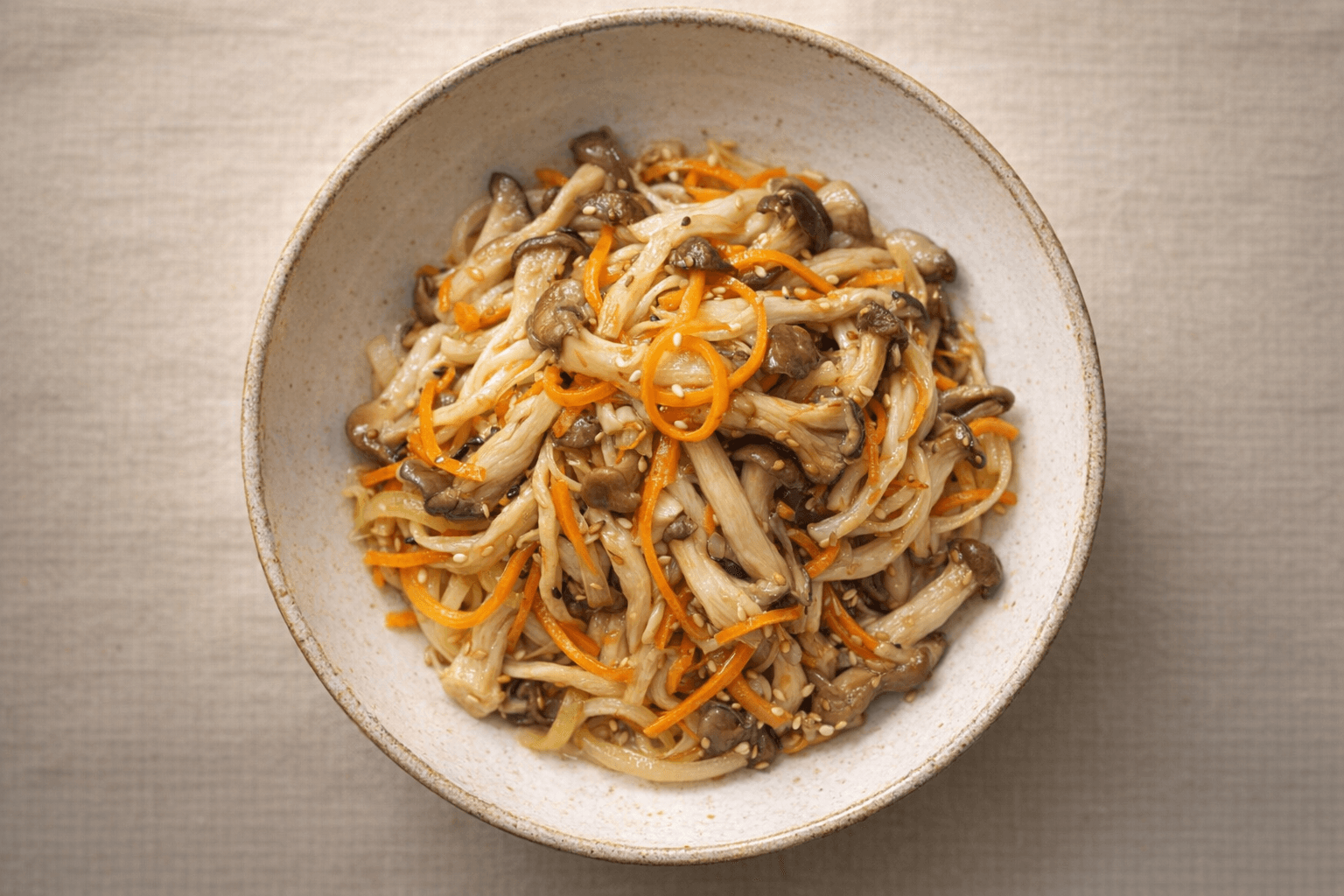 느타리버섯볶음 밑반찬 버섯요리 당근 양파