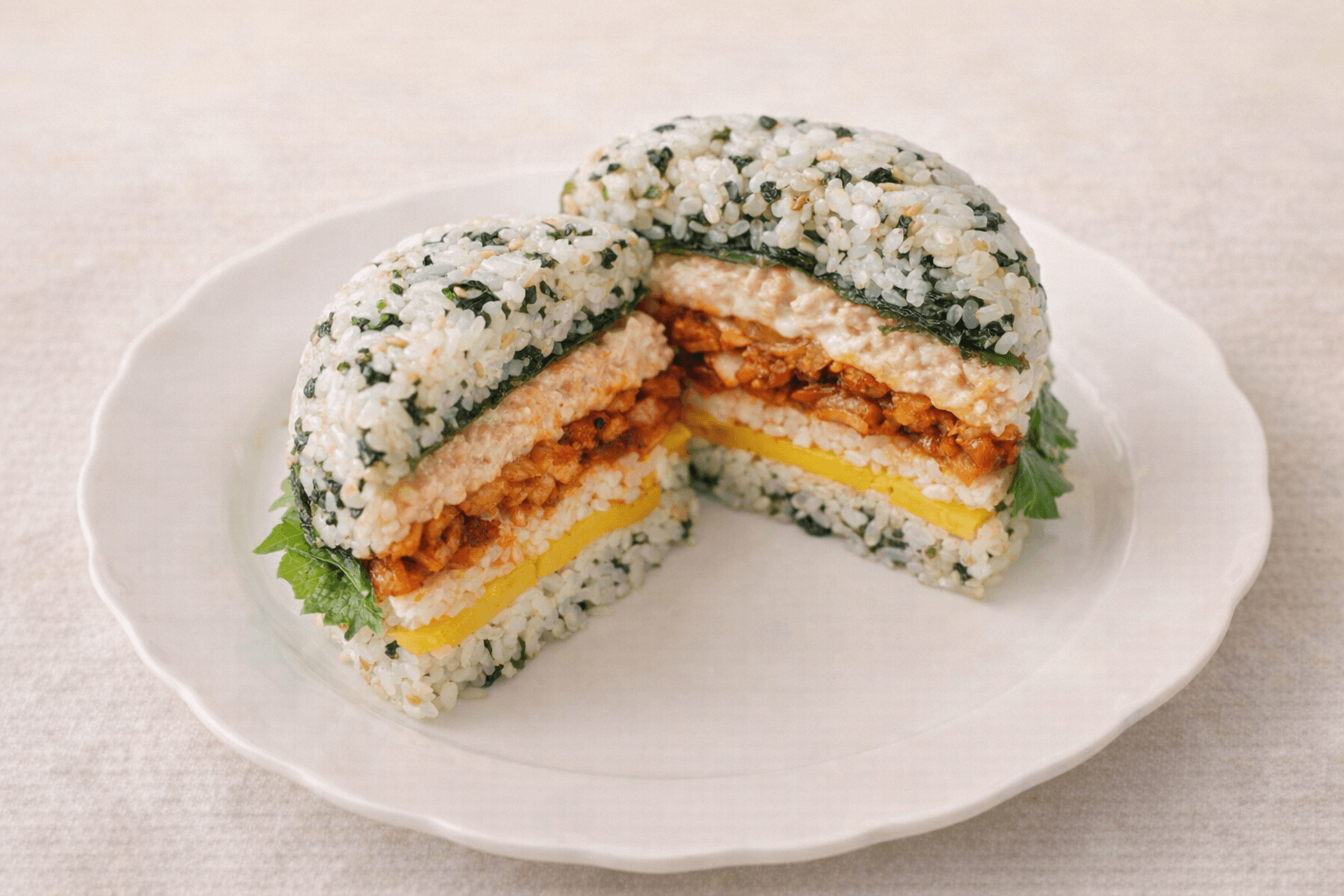 참치마요 밥버거 단면