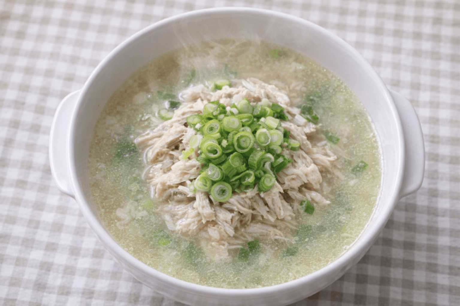 구수한 닭곰탕 대파 듬뿍