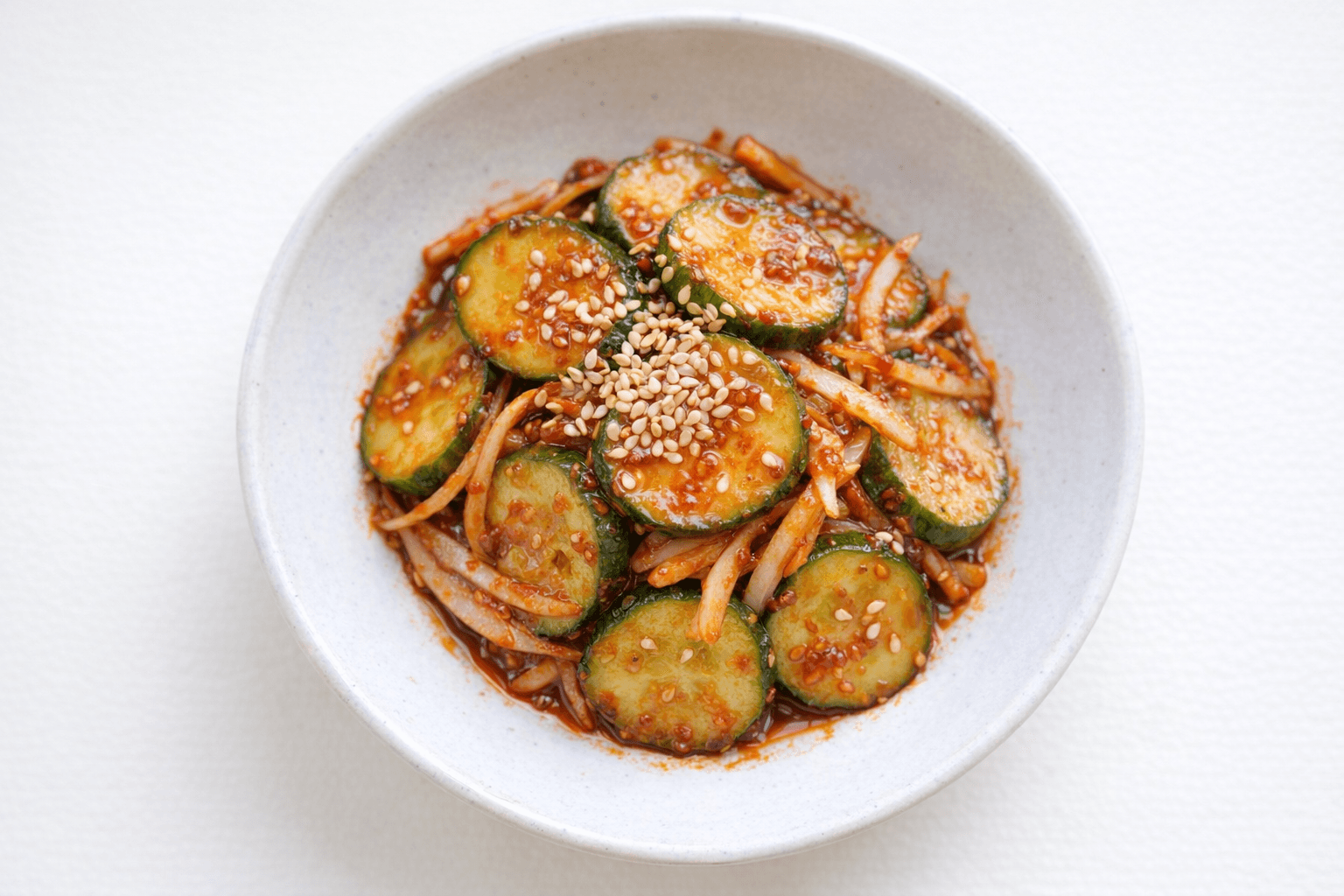 새콤달콤 빨간 양념 오이무침