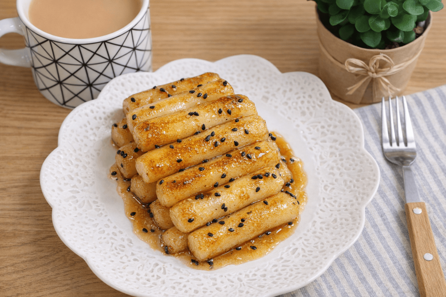 윤기 흐르는 간장기름떡볶이