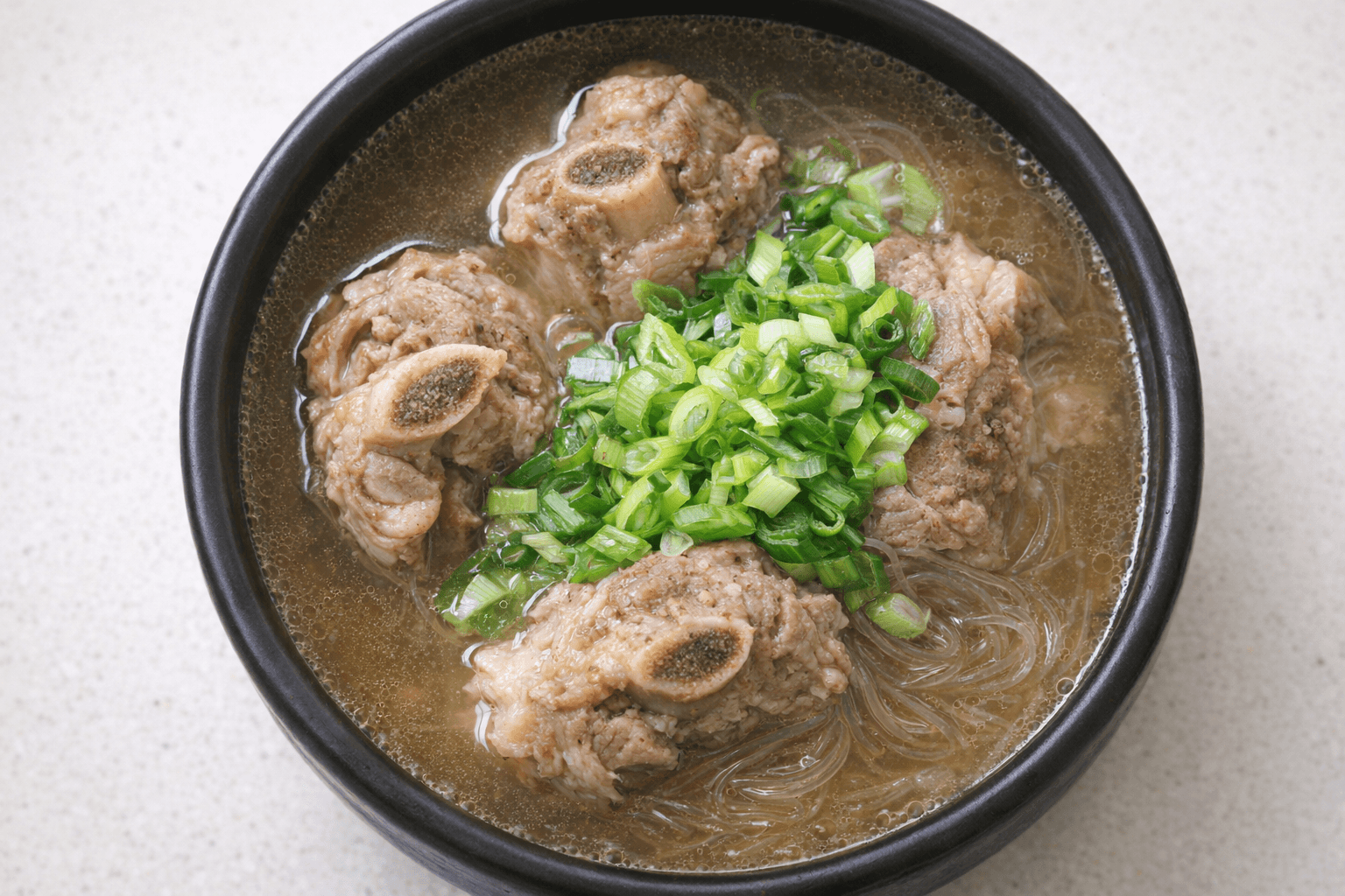 뚝배기 갈비탕 일러스트