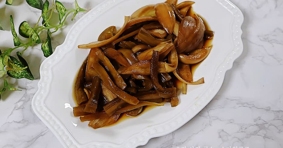 Pickled gongchae stems: detailed home-cooking guide